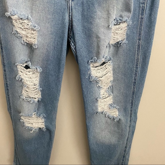 Hollister Distressed Ultra High Rise Mom Jeans - Picture 2 of 6